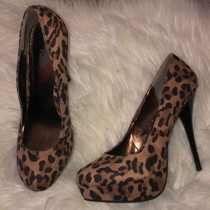 Cheetah pumps